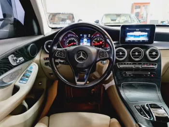 AED 2375/ MONTH-MERCEDES GLC 250 AMG KIT-2018-GCC-FULLY LOADED-UNDER WARRANTY-IMMACULATE CONDITION