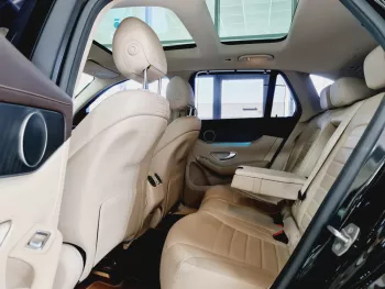 AED 2375/ MONTH-MERCEDES GLC 250 AMG KIT-2018-GCC-FULLY LOADED-UNDER WARRANTY-IMMACULATE CONDITION