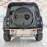 BRAND NEW 0 KMS- 2023 LAND ROVER DEFENDER X P400 - GCC - 5 YEARS WARRANTY + FREE SERVICE AT AL TAYER - Thumbnail 9