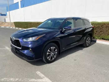 TOYOTA - HIGHLANDER XLE - HYBRID 2021