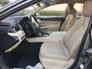 Toyota Camry GLE 2023 V4 2.5