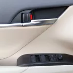 Toyota Camry GLE 2023 V4 2.5 - Thumbnail 16