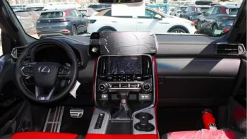 Lexus LX 600 f sport v6 2022 3.5L 4WD
