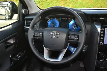 2023 TOYOTA FORTUNER VXR+ 4.0L V6 PETROL