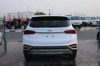 Hyundai Santa-fe SUV 2.4 4 cy petrol 2019