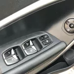 HYUNDAI SANTAFE SUV 3.3L 6CY PETROL 2018 BLACK - Thumbnail 38
