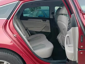 HYUNDAI SONATA SEDAN 2.4L 4CY PETROL RED 2018