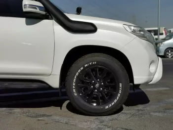TOYOTA LAND CRUISER PRADO GXR 4WD SUV 4.0L V6 PETROL 2016 WHITE