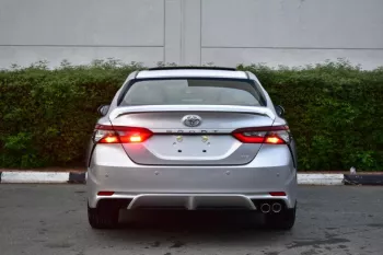 2023 TOYOTA CAMRY SE 2.5L PETROL AT