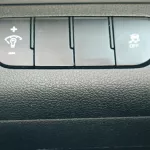 HYUNDAI ELANTRA 2.0L 4CY PETROL BLACK 2019 - Thumbnail 31