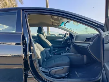 HYUNDAI ELANTRA 2.0L 4CY PETROL BLACK 2019