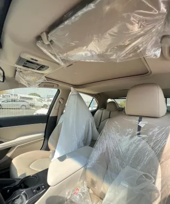 Toyota CAmry GLE 2.5l petrol model year 2022