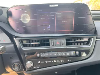 Lexus es250 model year 2022 petrol