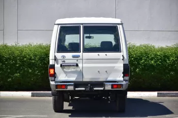 2023 TOYOTA LAND CRUISER 78 LONG WHEELBASE HARDTOP 4.5L V8 DIESEL