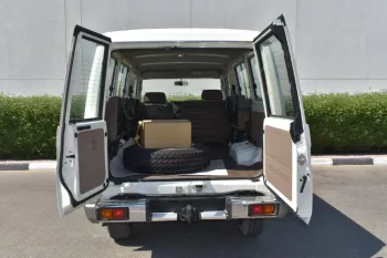 2023 TOYOTA LAND CRUISER 78 LONG WHEELBASE HARDTOP 4.5L V8 DIESEL
