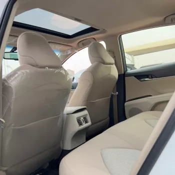 TOYOTA CAMRY GLE HEV 2.5L SUNROOF HYBRID CVT MODEL 2023