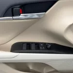 TOYOTA CAMRY GLE HEV 2.5L SUNROOF HYBRID CVT MODEL 2023 - Thumbnail 16