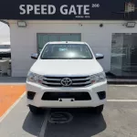 TOYOTA HILUX 2.4L DLX-E M/T DSL - Thumbnail 1