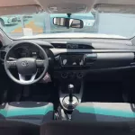 TOYOTA HILUX 2.4L DLX-E M/T DSL - Thumbnail 6