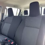 TOYOTA HILUX 2.4L DLX-E M/T DSL - Thumbnail 11