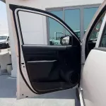 TOYOTA HILUX 2.4L DLX-E M/T DSL - Thumbnail 13