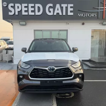 TOYOTA HIGHLANDER GLE 2.5L HYBRID  MODEL 2022