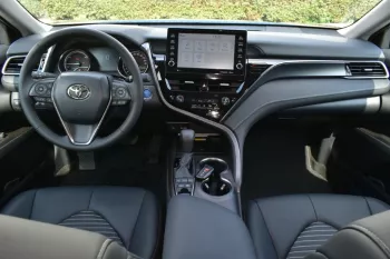 2023 MODEL TOYOTA CAMRY HYBRID SE 2.5L PETROL FWD AUTOMATIC