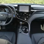 2023 MODEL TOYOTA CAMRY HYBRID SE 2.5L PETROL FWD AUTOMATIC - Thumbnail 10