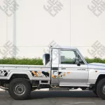 TOYOTA LAND CRUISER PICKUP - Thumbnail 3