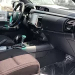TOYOTA HILUX ADVENTURE 4.0 - Thumbnail 6
