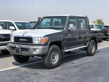 TOYOTA LAND CRUISER PICKUP 2021 DC PETROL 4.0