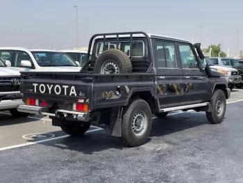 TOYOTA LAND CRUISER PICKUP 2021 DC PETROL 4.0
