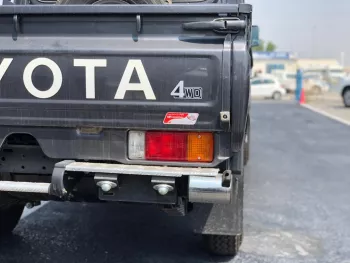 TOYOTA LAND CRUISER PICKUP 2021 DC PETROL 4.0