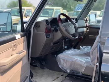 TOYOTA LAND CRUISER PICKUP 2021 DC PETROL 4.0