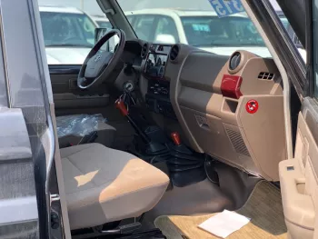 TOYOTA LAND CRUISER PICKUP 2021 DC PETROL 4.0