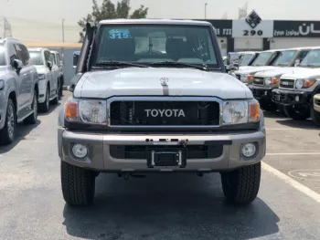 Toyota Land Crosier Pick Up Double Cup LX 4.0L Diesel 2022