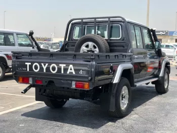 Toyota Land Crosier Pick Up Double Cup LX 4.0L Diesel 2022