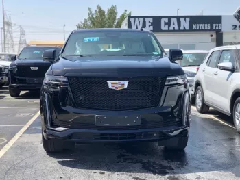 Cadillac Escalade black inside beige 2022 Platinum sports