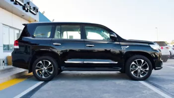 TOYOTA LAND CRUISER VX-R V8 5.7 2021 EXPORT PRICE