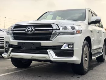Toyota Land Cruiser VXR 5.7 L 2021 full option with hydraulic