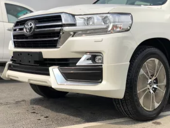 Toyota Land Cruiser VXR 5.7 L 2021 full option with hydraulic