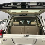 Toyota Land Cruiser VXR 5.7 L 2021 full option with hydraulic - Thumbnail 10