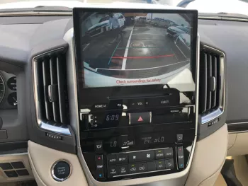 Toyota Land Cruiser VXR 5.7 L 2021 full option with hydraulic
