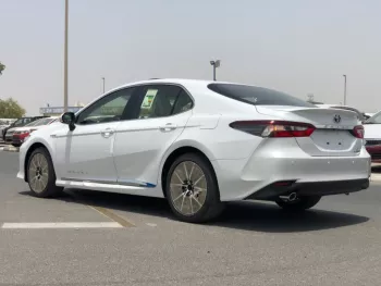 Toyota Camry GLE Hybird 2.5L 2022