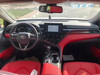 2022 Toyota Camry SE 3.5L V6 FWD