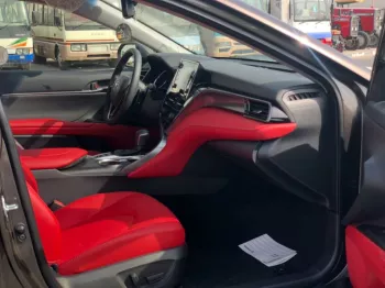 2022 Toyota Camry SE 3.5L V6 FWD