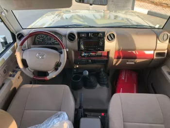 Toyota Land Cruiser pickup Double cub 4.0L with winch 2022