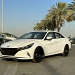 Huyndai Elantra 1.6L basic Option 2022 - Thumbnail 3