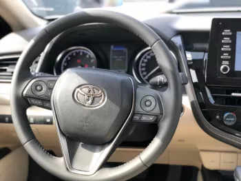 Toyota Camry 2.5L V4 GLE 2022 FWD
