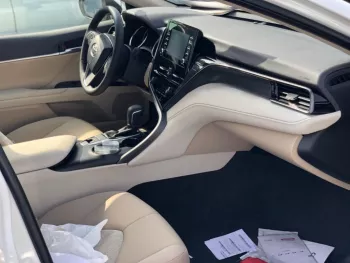 Toyota Camry 2.5L V4 GLE 2022 FWD